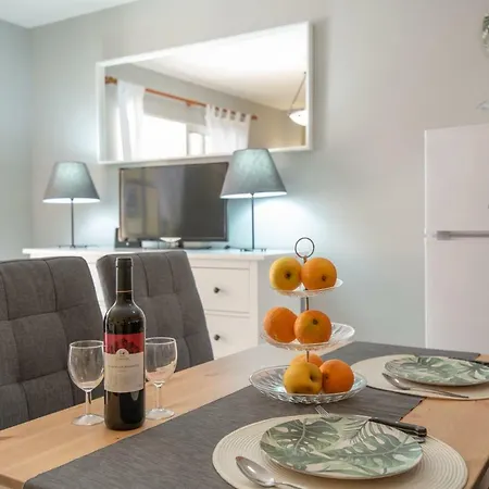 Apartamento Paraiso Playa *